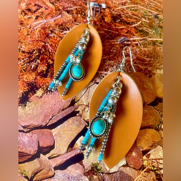 Hand Crafted Jewelry - Turquoise and Tan Leather Leaf Southwest Beaded Earrings